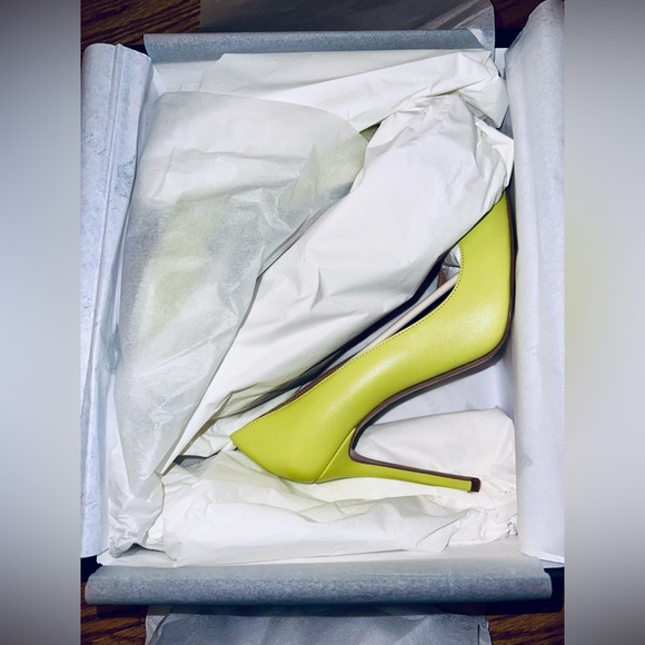NWT LITA Italian Leather Acid Lime Pump Size 40 (9.5) - Picture 10 of 11